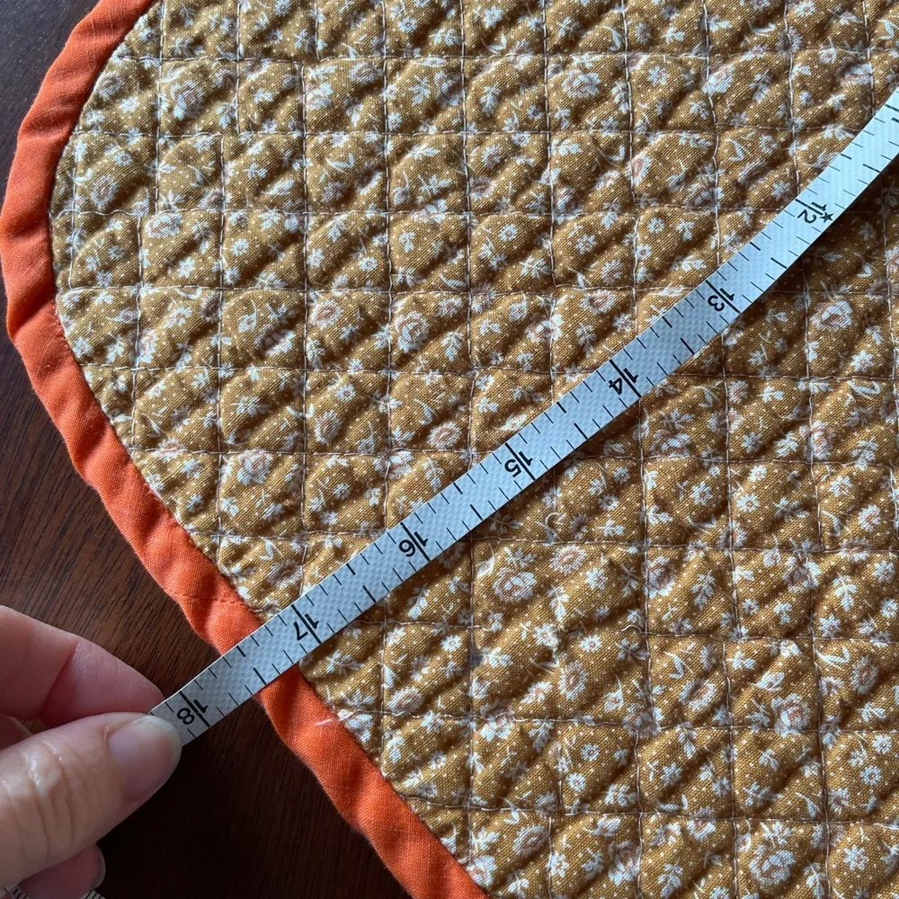 Vintage Quilted Placemats Patchwork Pattern with Rounded Corners Set of 6 Orange